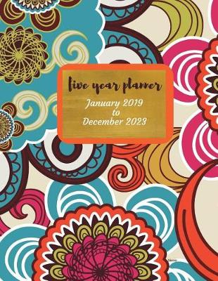 Book cover for 2019 - 2023 Sierra Five Year Planner