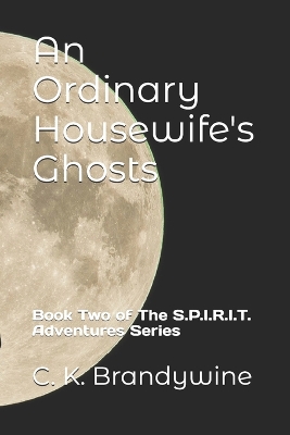 Book cover for An Ordinary Housewife's Ghosts