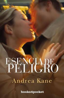 Book cover for Esencia de Peligro