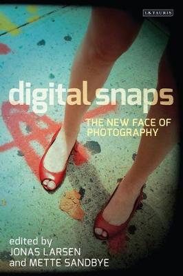 Book cover for Digital Snaps
