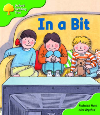 Book cover for Oxford Reading Tree: Stage 2: First Phonics: in a Bit