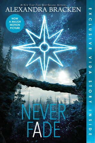 Book cover for Never Fade (Bonus Content)-The Darkest Minds, Book 2