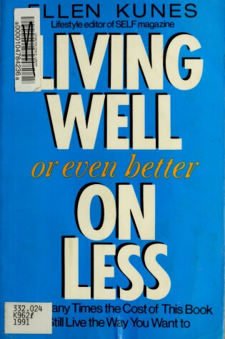 Cover of Living Well/Betr Less