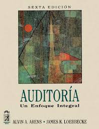 Book cover for Auditoria UN Enforque Integral