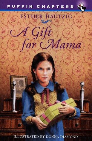 Book cover for A Gift for Mama