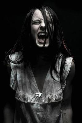 Cover of Screaming Vampire Journal
