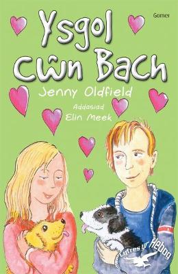 Book cover for Cyfres yr Hebog: Ysgol Cŵn Bach