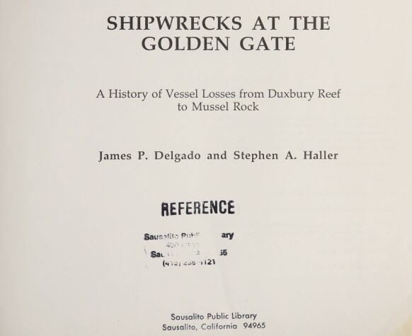 Book cover for Shipwrecks at the Golden Gate