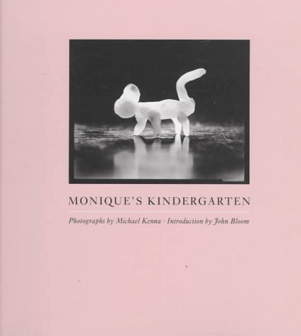 Book cover for Monique's Kindergarten