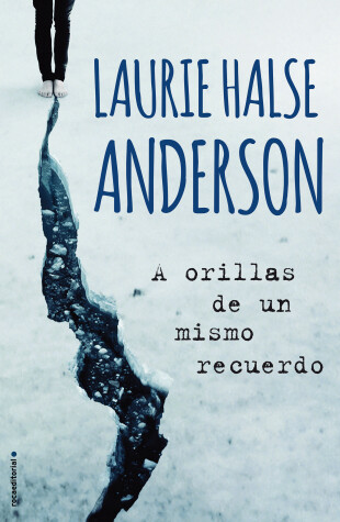 Book cover for A orillas de un mismo recuerdo/ The Impossible Knife of Memory