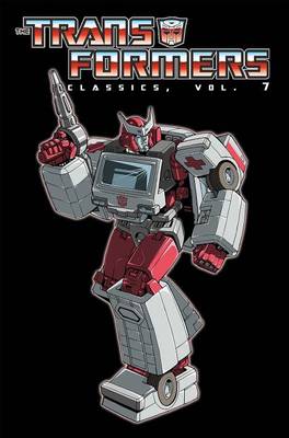 Book cover for Transformers Classics Volume 7