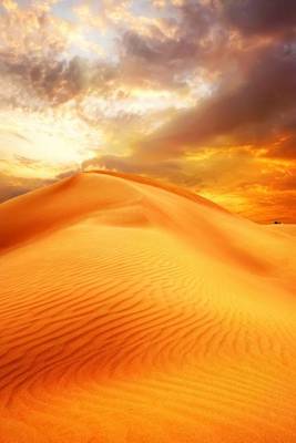 Book cover for Beautiful Sunset Over the Sand Dunes of the Sahara Desert in Africa