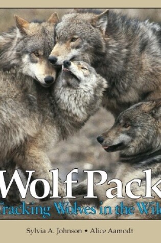 Cover of Wolf Pack Tracking Wolves