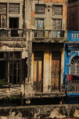 Book cover for Cuban Apartments in Havana, Cuba