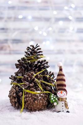 Book cover for Rustic Chic Pinecone Christmas Tree and a Little Snowman Holiday Journal