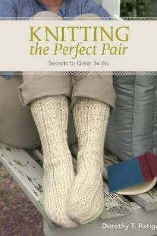 Cover of Knitting the Perfect Pair