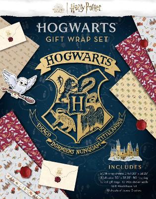 Book cover for Hogwarts Gift Wrap Stationery Set