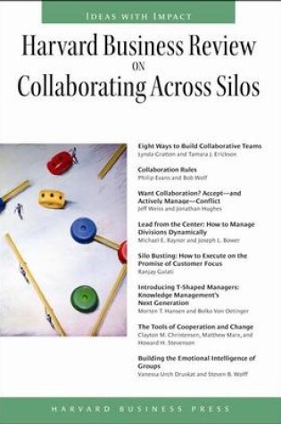 Cover of "Harvard Business Review" on Collaborating Across Silos