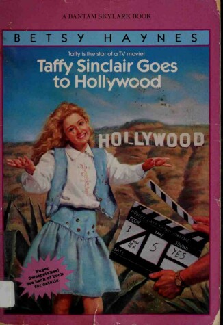 Book cover for Taffy Sinclair Goes to Hollywood