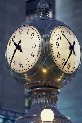 Book cover for Grand Central Station Clock, New York