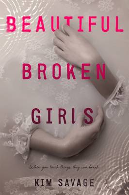 Book cover for Beautiful Broken Girls