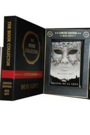 Cover of Melissa De La Cruz Collection 3 Books Set. (Blue Bloods, Revelations & Masquerade)(Blue Bloods Novel Collection)