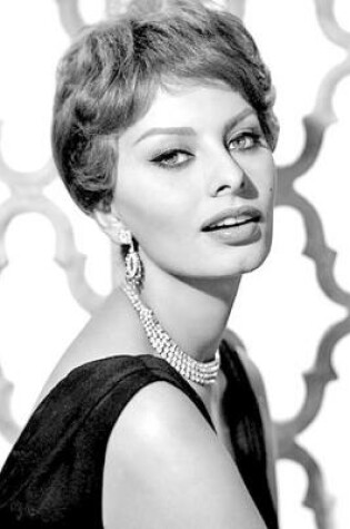 Cover of Sophia Loren notebook - achieve your goals, perfect 120 lined pages #2