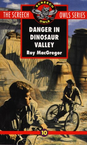 Book cover for Danger in Dinosaur Valley (#10)