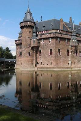 Book cover for de Haar Castle in Utrecht in the Netherlands