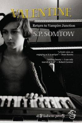 Book cover for Valentine - Return to Vampire Junction