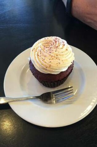 Cover of Vanilla Frosted Chocolate Cupcake Jouranl