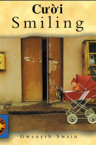 Cover of Smiling (English-Vietnamese)