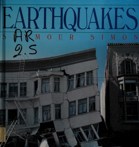 Book cover for Earthquake