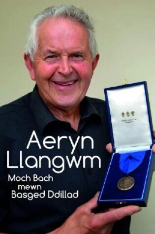 Cover of Moch Bach Mewn Basged Ddillad - Aeryn Llangwm