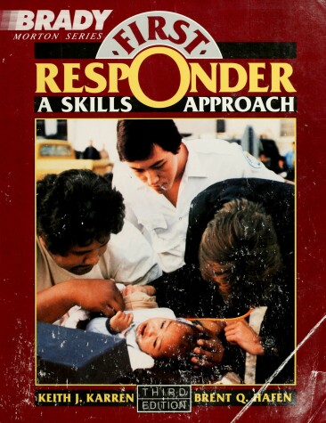 Book cover for First Responder Skills Approach