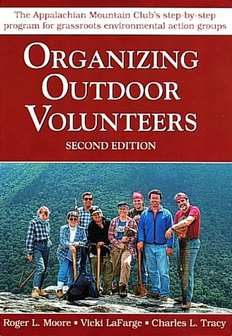 Book cover for Organizing Outdoor Volunteers