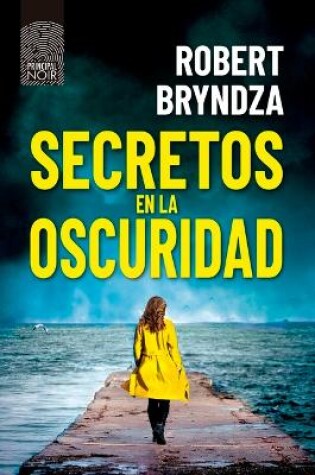 Cover of Secretos En La Oscuridad