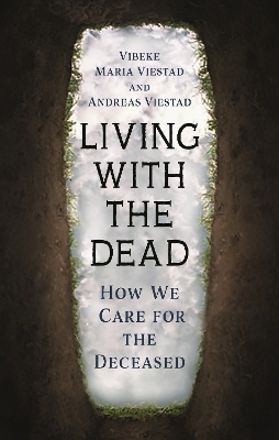 Book cover for Living with the Dead