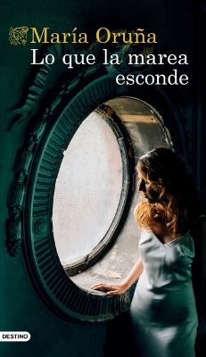 Book cover for Lo Que La Marea Esconde