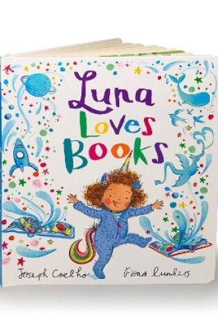 Cover of Luna Loves Books